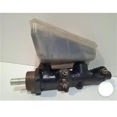 أسطوانة الفرامل الرئيسية لأوبل أوميغا 1987 3350881661