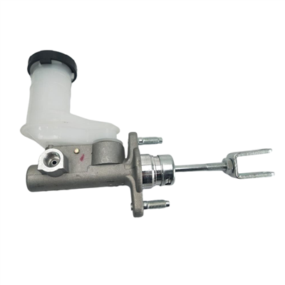 أسطوانة القابض الرئيسية لـ Isuzu D-MAX I (TFR ، TFS) 4JA 1 8979434070